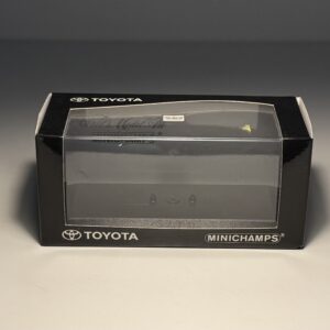 MiniChamps - Toyota Box - Schaal 1:43