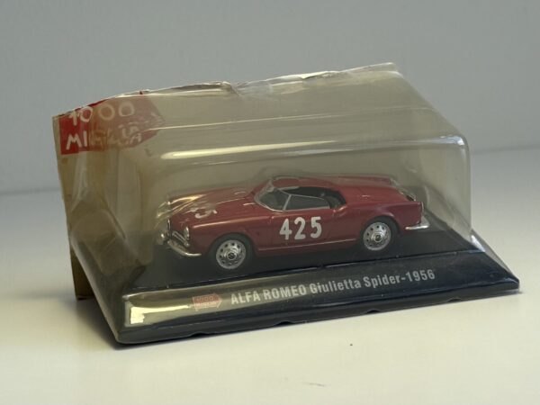 Hachette - Alfa Romeo Giulietta Spider 1956 - Schaal 1:43 - Afbeelding 2