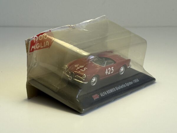 Hachette - Alfa Romeo Giulietta Spider 1956 - Schaal 1:43 - Afbeelding 4
