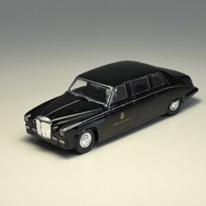 Universal Hobbies - Daimler Limousine “Hotel Splendide” 007 James Bond - Schaal 1:43