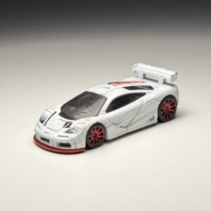 Hot Wheels - McLaren F1 GTR - Schaal 1:64