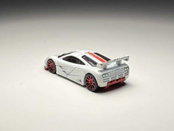 Hot Wheels - McLaren F1 GTR - Schaal 1:64 - Afbeelding 2
