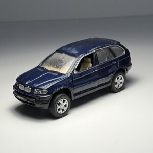 NewRay - BMW X5 - Schaal 1:32