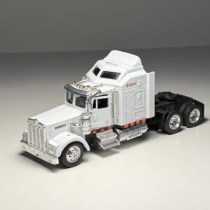NewRay - Kenworth W900 - Schaal 1:32