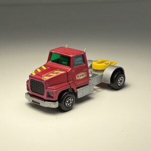 Matchbox SuperKings - Ford LTS Series Tractor - Schaal 1:50