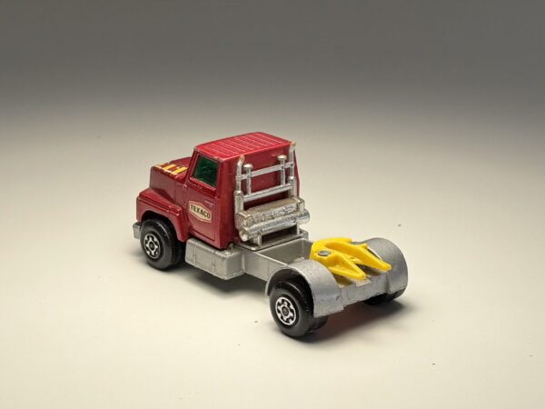 Matchbox SuperKings - Ford LTS Series Tractor - Schaal 1:50 - Afbeelding 2
