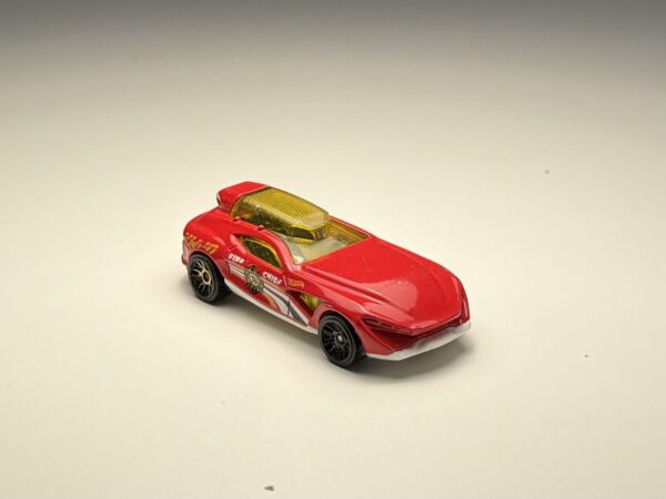 Hot Wheels - Fast Master Fire Chief - Schaal 1:64 - Afbeelding 4