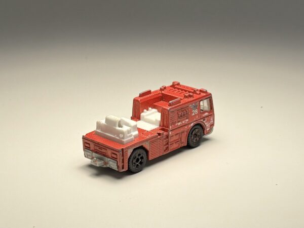 Matchbox - Fire Engine - Schaal 1:64 - Afbeelding 3