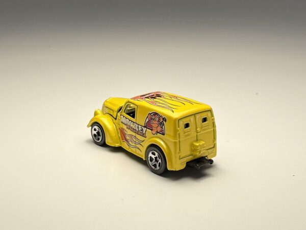 Matchbox - Ford Anglia Panel Truck - Schaal 1:64 - Afbeelding 2