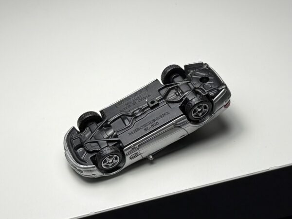 Welly - Mercedes-Benz SL500 - Schaal 1:64 - Afbeelding 5