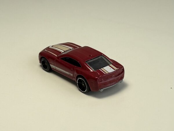 Hot Wheels - ‘10 Camaro SS - Schaal 1:64 - Afbeelding 2