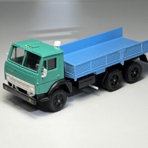 Cremaho - Kamaz 5320 - Schaal 1:43