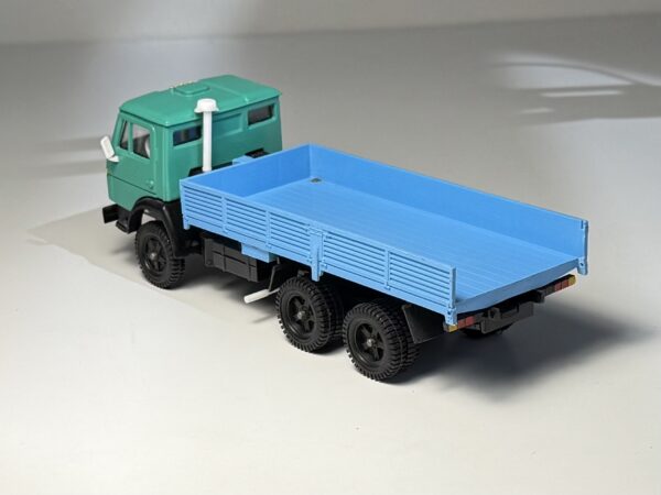 Cremaho - Kamaz 5320 - Schaal 1:43 - Afbeelding 2