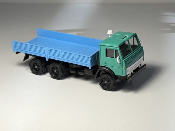 Cremaho - Kamaz 5320 - Schaal 1:43 - Afbeelding 4