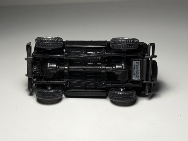 NewRay - Toyota Land Cruiser LX - Schaal 1:32 - Afbeelding 5