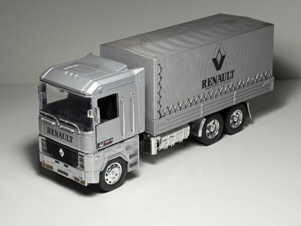 NewRay - Renault Magnum AE500 - Schaal 1:32