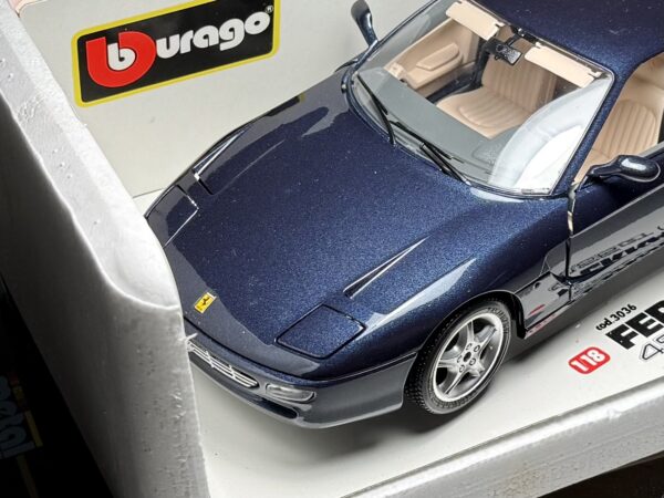 Bburago - Ferrari 456 GT - Schaal 1:18 - Afbeelding 3